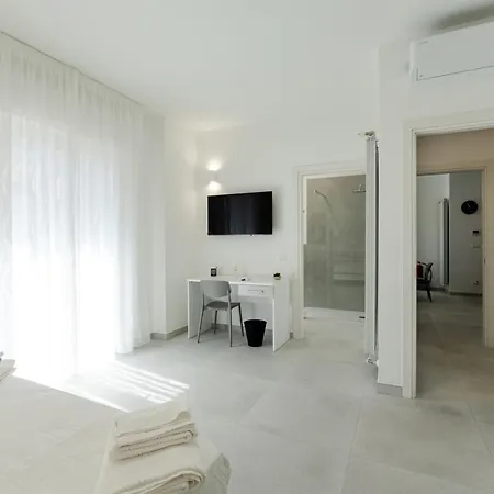 Closea House Renovated With Quality Materials Apartman Pescara