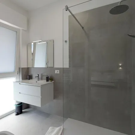 Closea House Renovated With Quality Materials Apartman Pescara