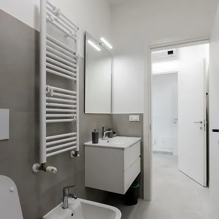 Apartment Closea House Renovated With Quality Materials *