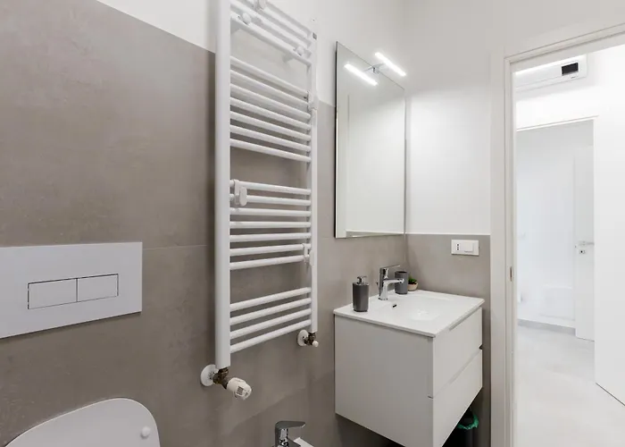 Closea House Renovated With Quality Materials Apartamento